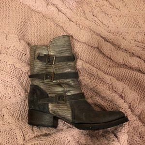 Freebird by Steven combat boot